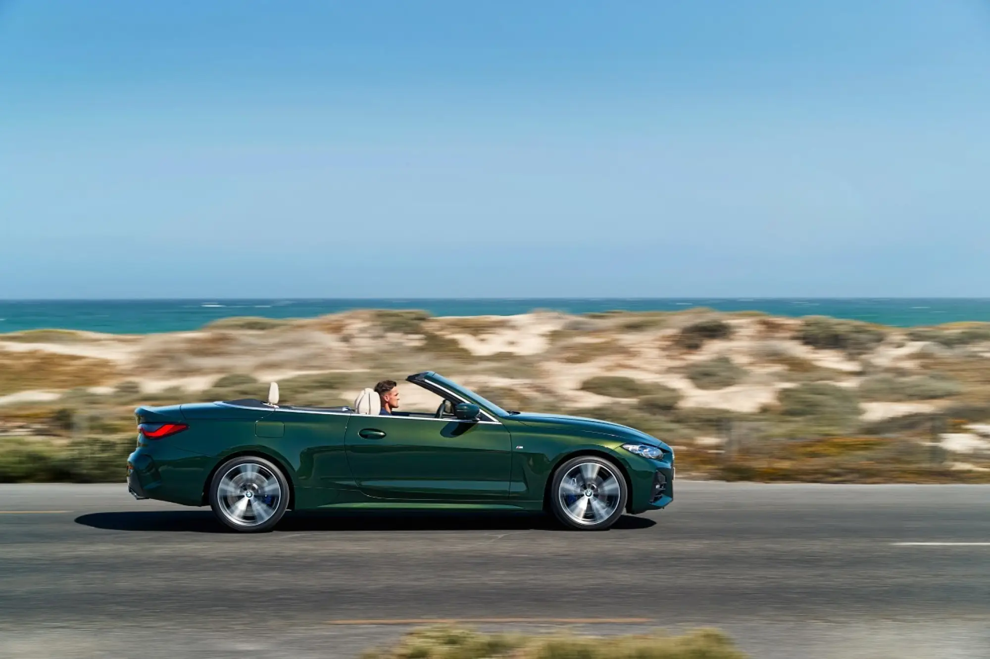 BMW Serie 4 Cabrio 2021 - Foto ufficiali - 31