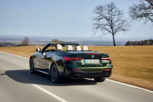 BMW Serie 4 Cabrio 2021 - Nuove foto - 17