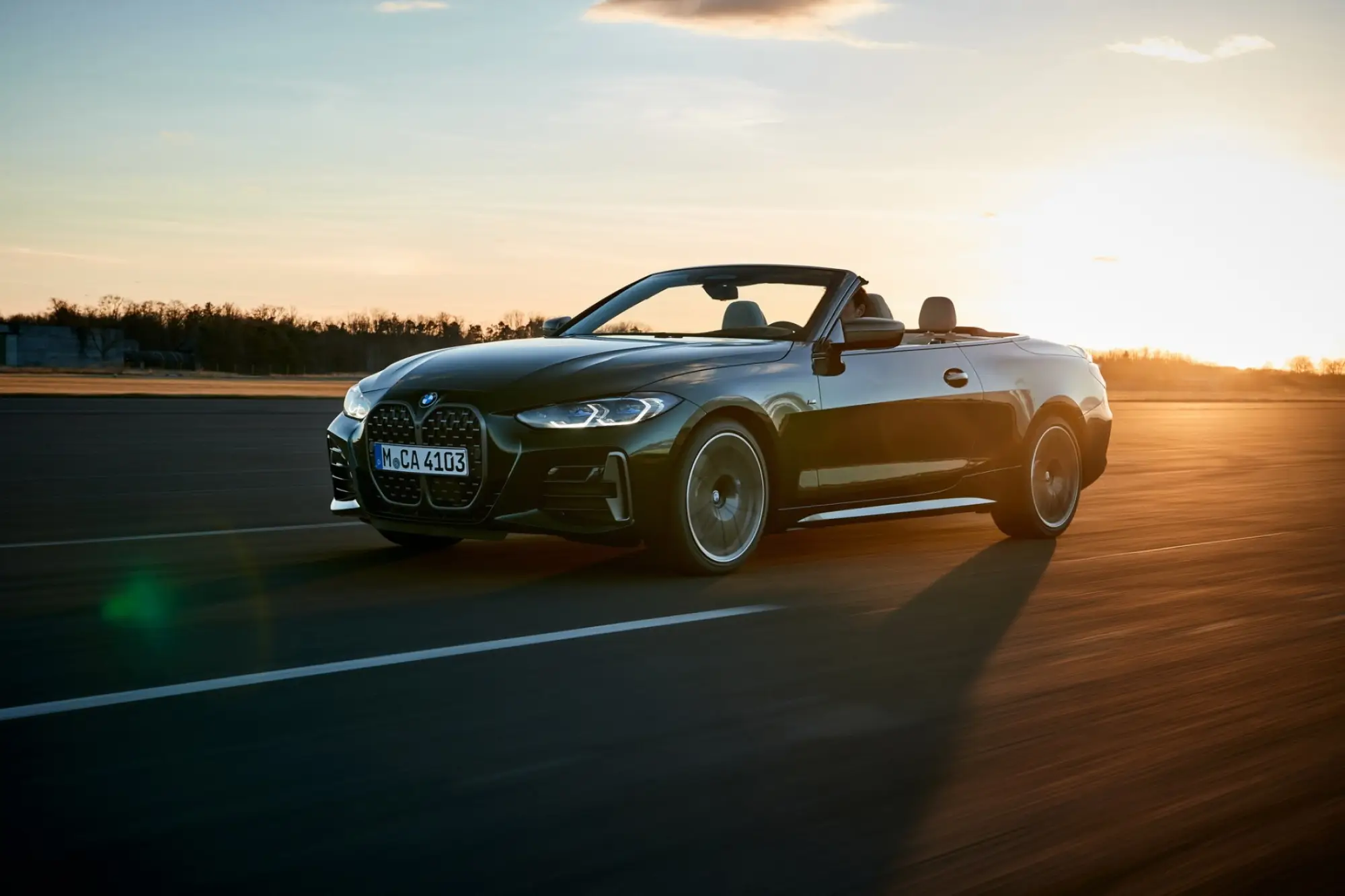 BMW Serie 4 Cabrio 2021 - Nuove foto - 3