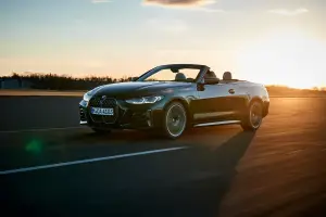 BMW Serie 4 Cabrio 2021 - Nuove foto - 3