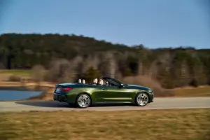 BMW Serie 4 Cabrio 2021 - Nuove foto - 35