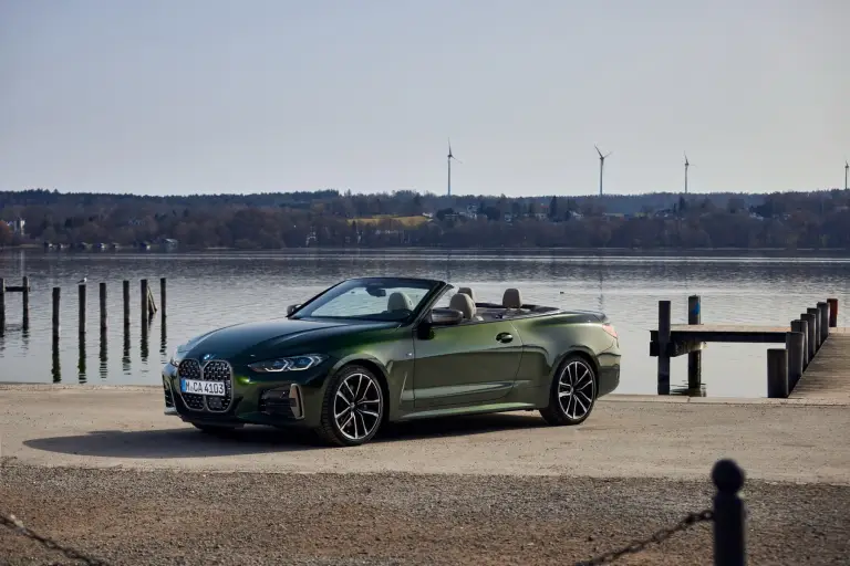 BMW Serie 4 Cabrio 2021 - Nuove foto - 44