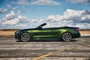 BMW Serie 4 Cabrio 2021 - Nuove foto - 50