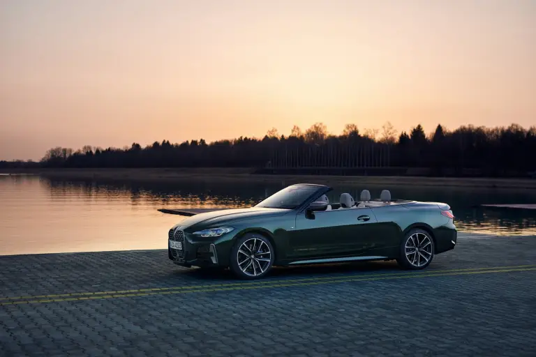 BMW Serie 4 Cabrio 2021 - Nuove foto - 62