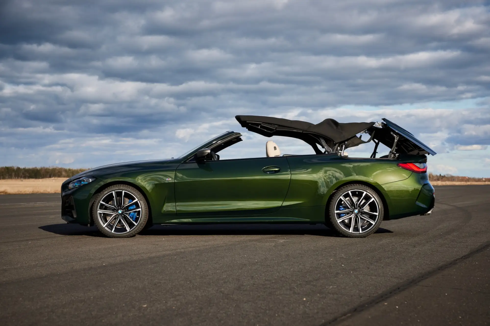 BMW Serie 4 Cabrio 2021 - Nuove foto - 74