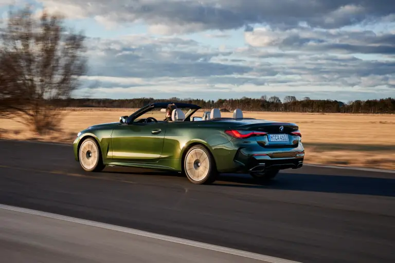 BMW Serie 4 Cabrio 2021 - Nuove foto - 8