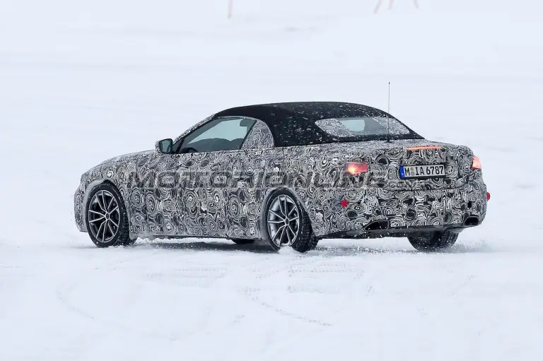 BMW Serie 4 Cabrio foto spia 25 marzo 2019 - 7