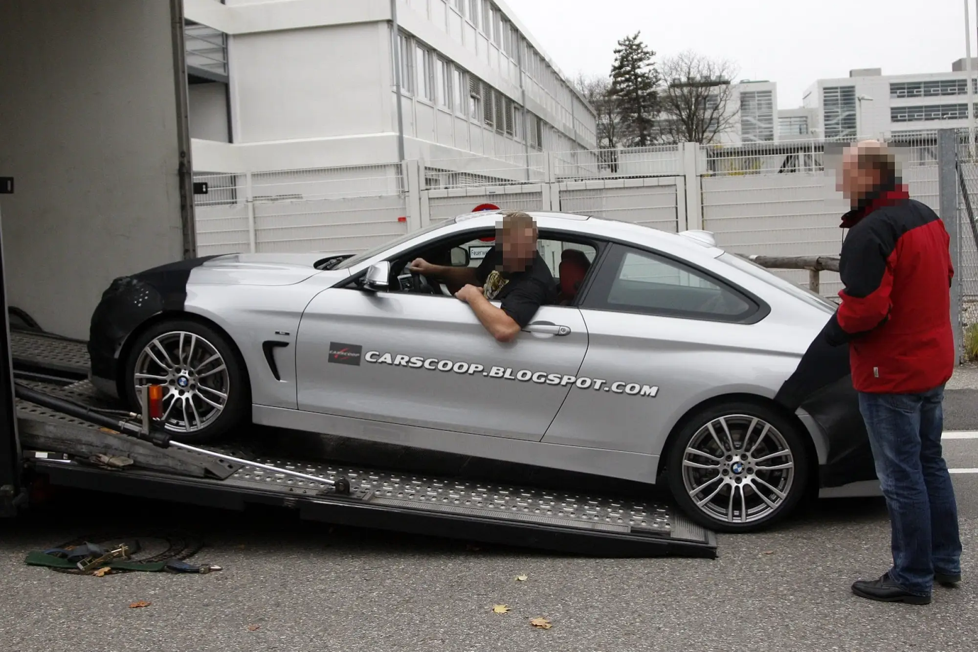Bmw Serie 4 Coupé 2014, nuove foto spia - 1