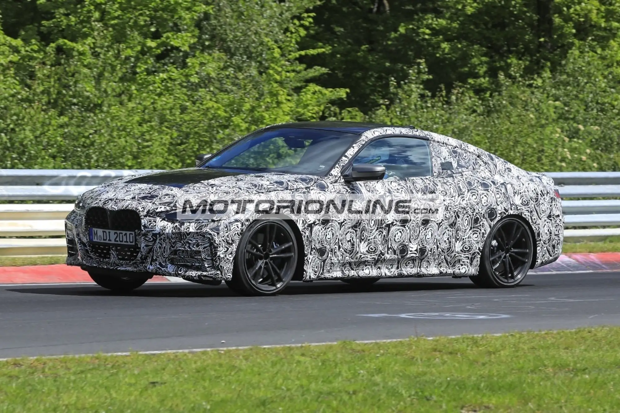 BMW Serie 4 Coupe - Foto spia 12-5-2020 - 3