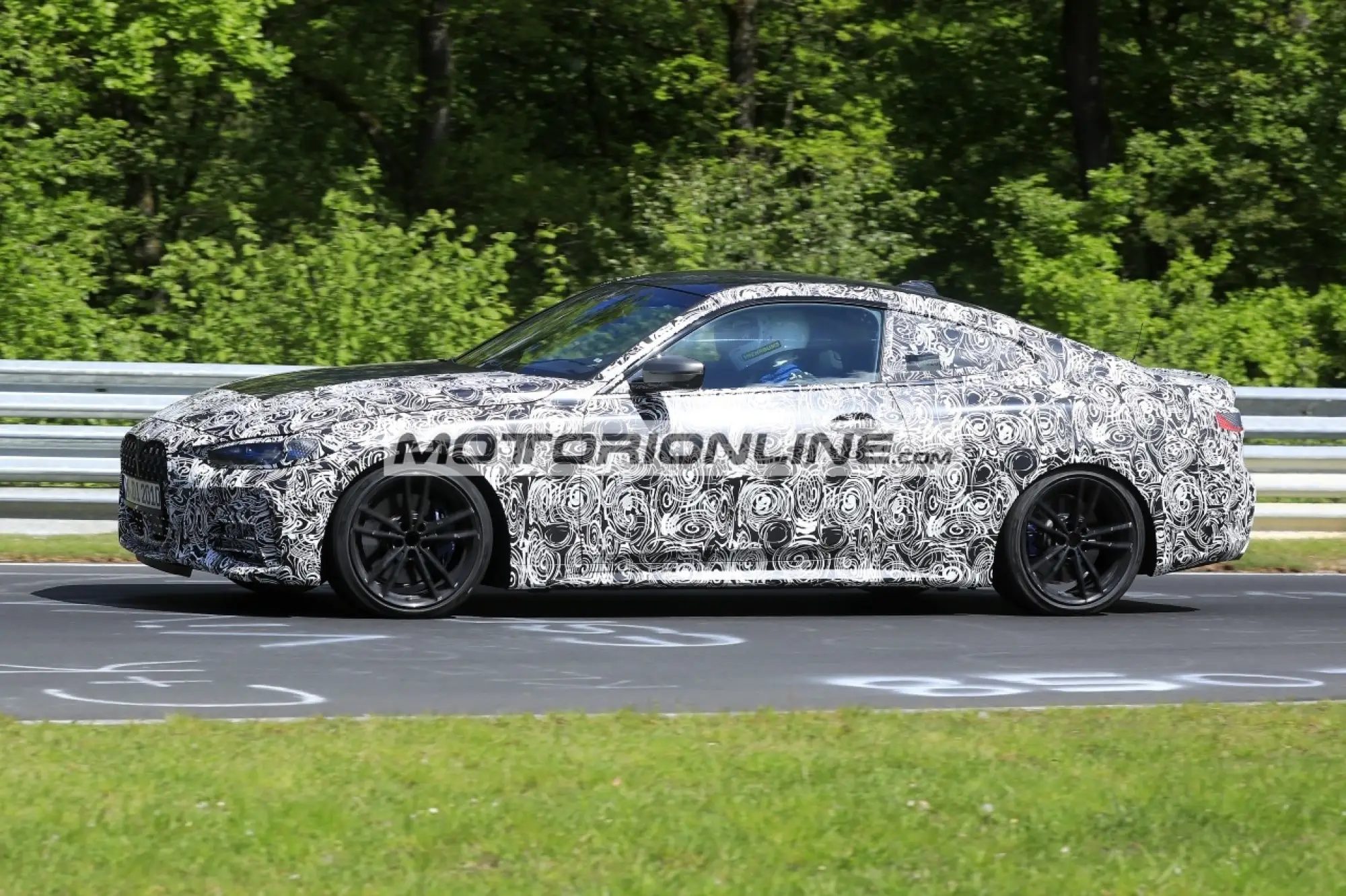 BMW Serie 4 Coupe - Foto spia 12-5-2020 - 4