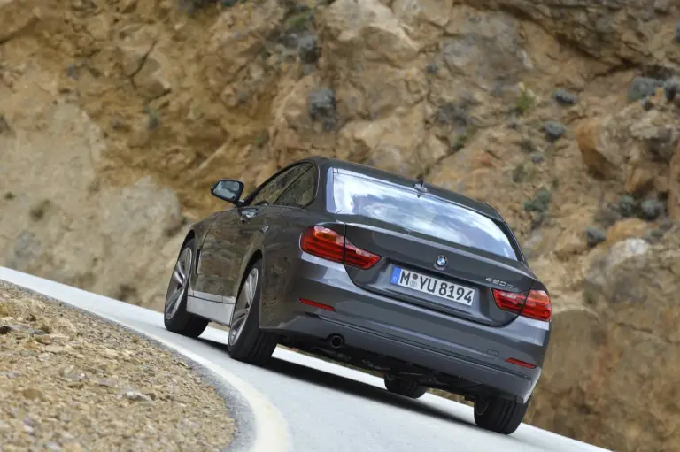 BMW Serie 4 Coupe - Foto ufficiali - 11