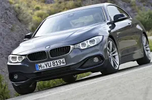 BMW Serie 4 Coupe - Foto ufficiali - 18