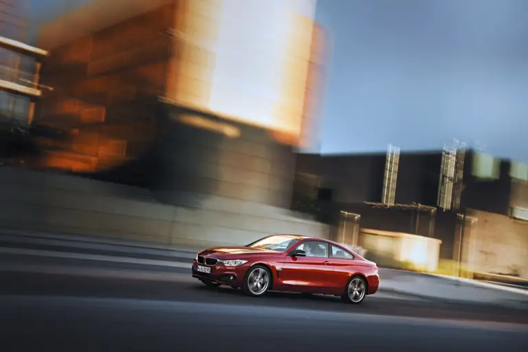 BMW Serie 4 Coupe - Foto ufficiali - 36