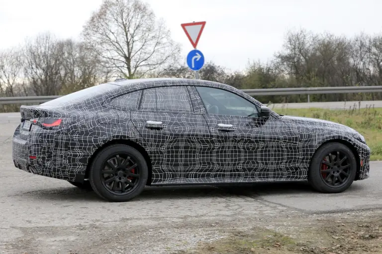 BMW Serie 4 Gran Coupé 2021 SPY  - 4