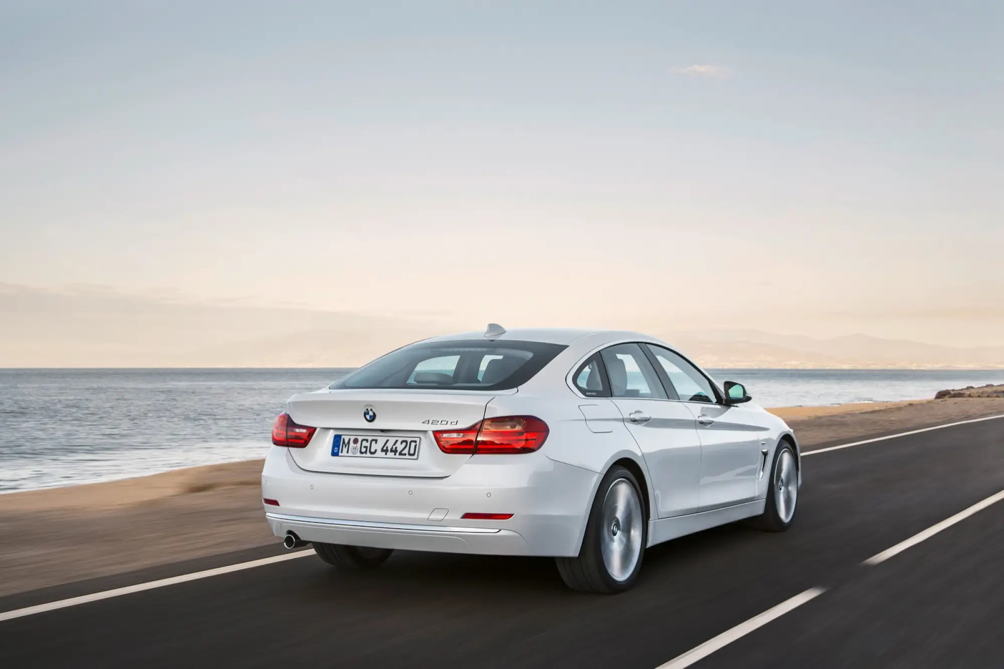 BMW Serie 4 Gran Coupé ufficiale - 52