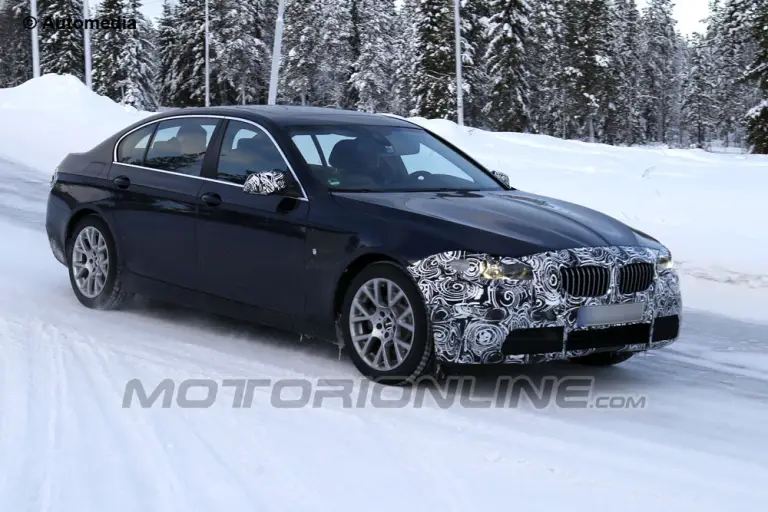 BMW Serie 5 2013 - Foto spia 23-01-2013 - 2