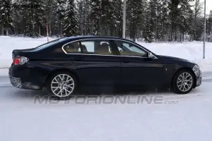 BMW Serie 5 2013 - Foto spia 23-01-2013 - 3