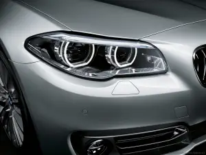BMW Serie 5 (2014) - 17