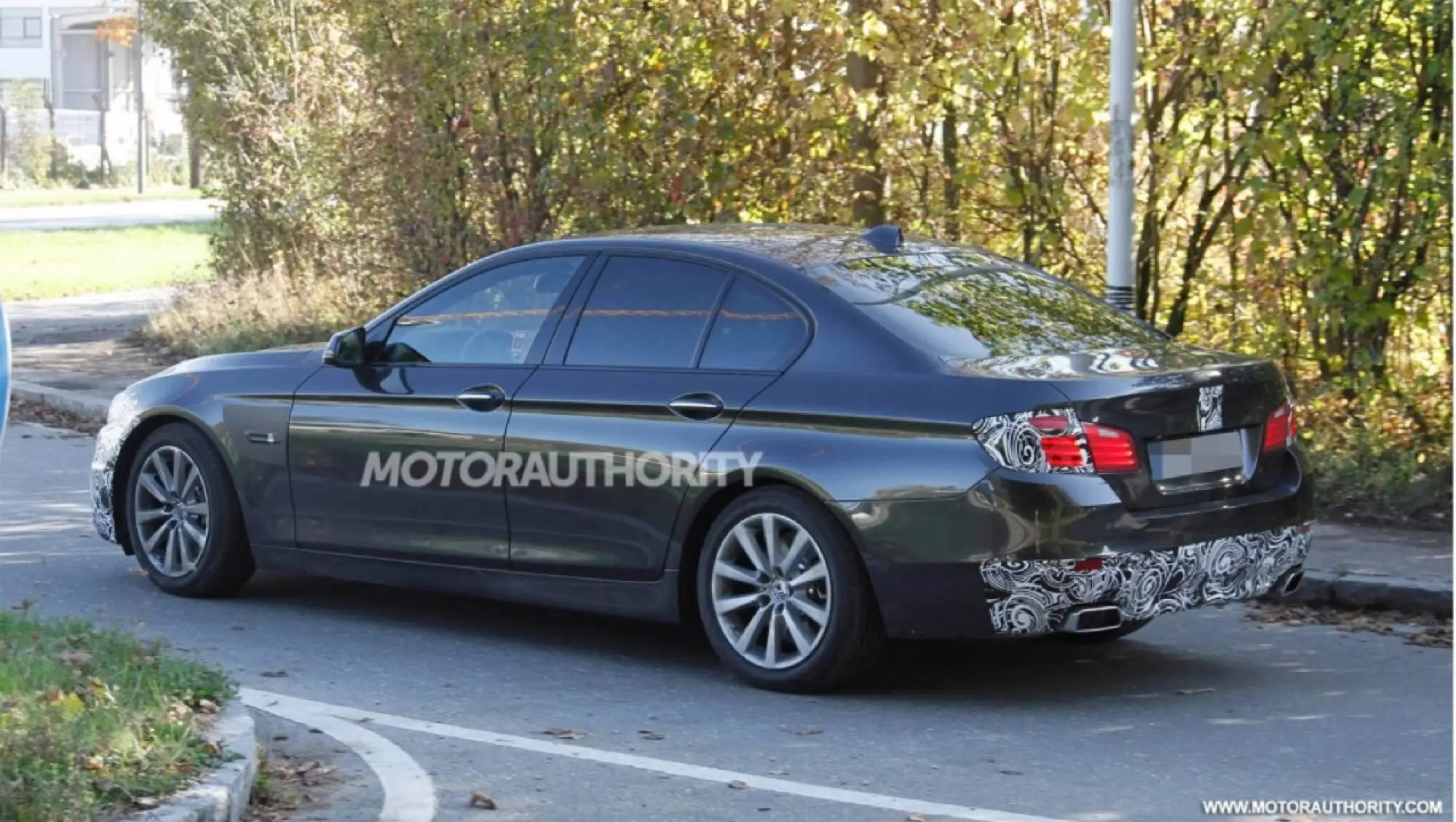 BMW Serie 5 2015 - Foto spia 18-10-2012 - 7