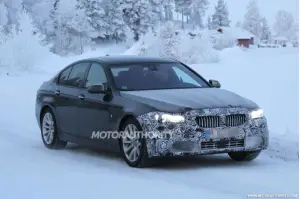 BMW Serie 5 2015 - foto spia - 1