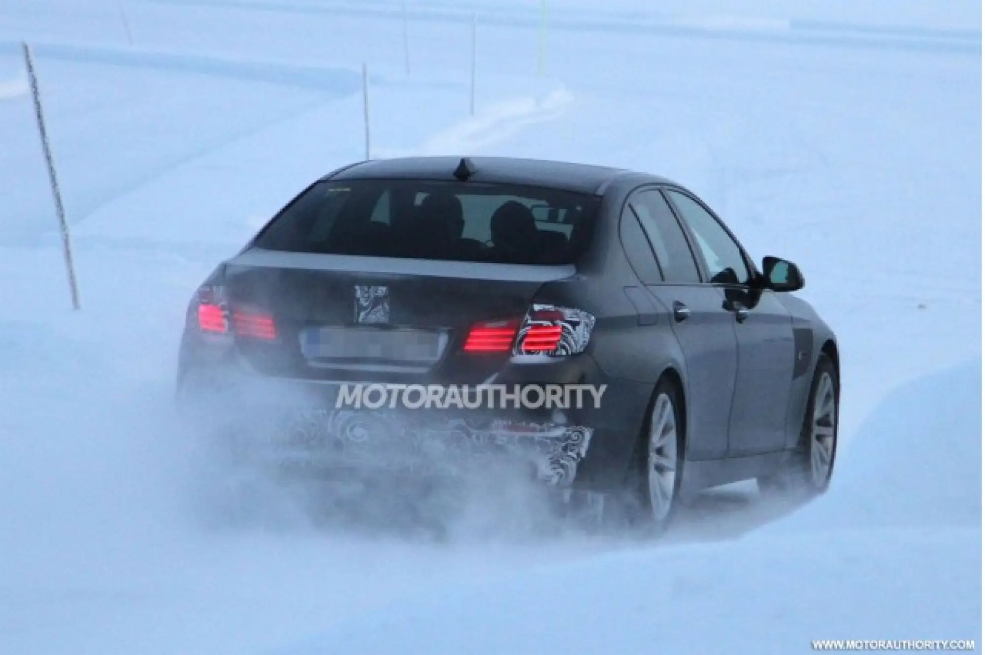 BMW Serie 5 2015 - foto spia - 4