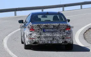 BMW Serie 5 2020 - Foto spia 19-07-2019 - 18