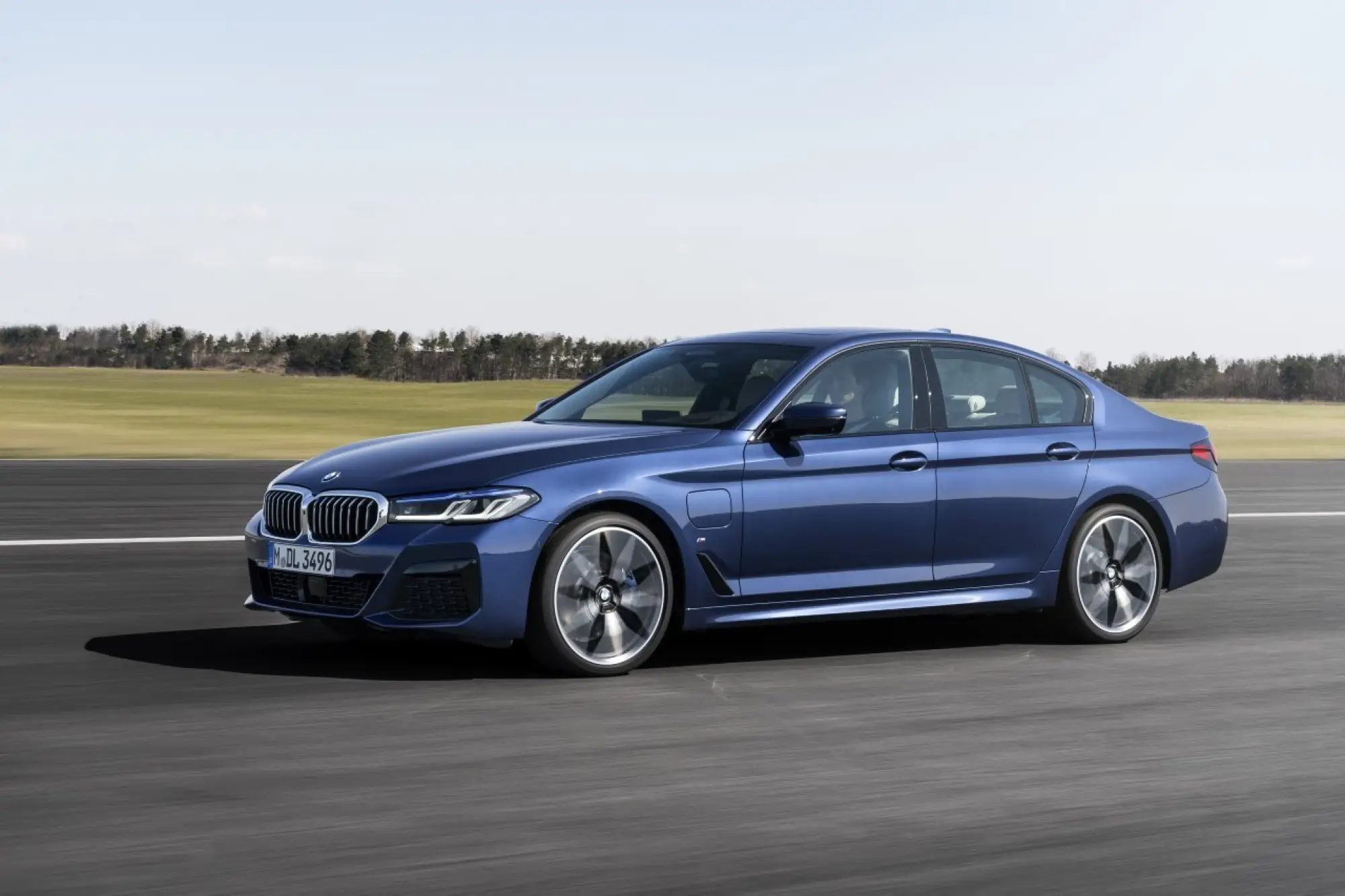 BMW Serie 5 2020 - Foto ufficiali - 12