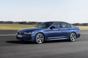 BMW Serie 5 2020 - Foto ufficiali - 12