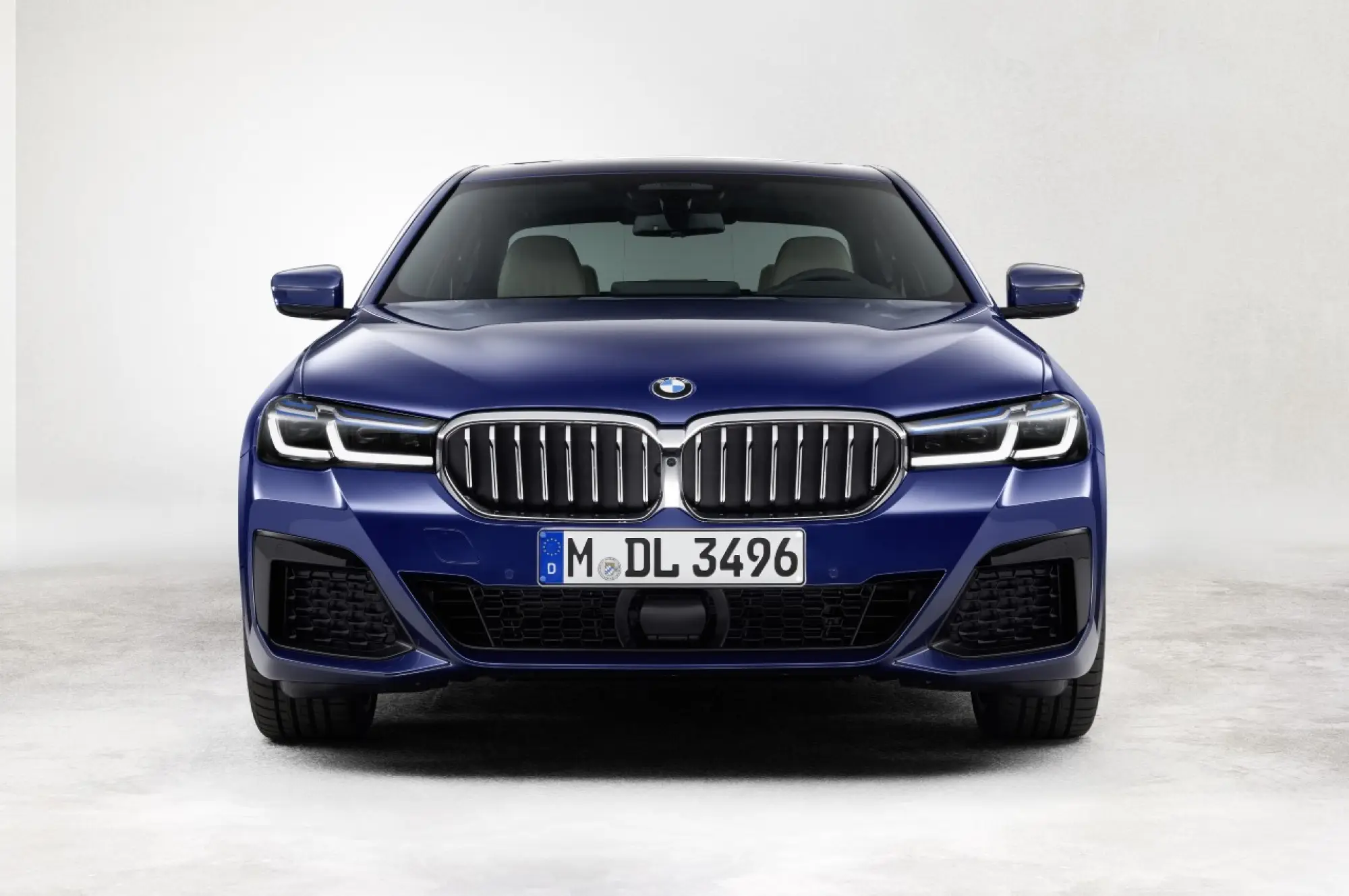 BMW Serie 5 2020 - Foto ufficiali - 24