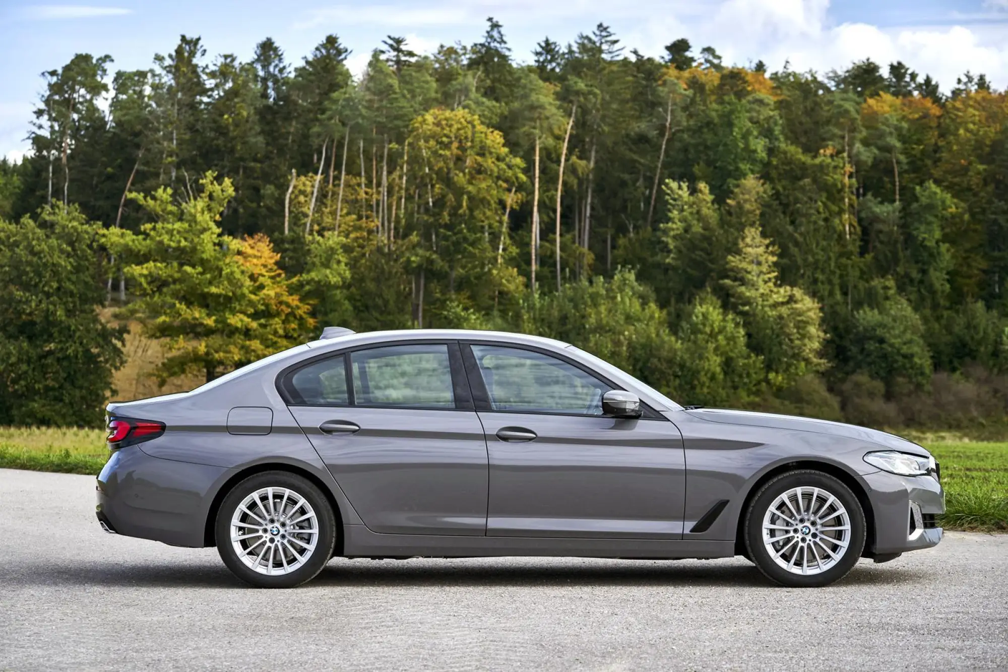 BMW Serie 5 2020 - Nuove foto ufficiali - 55