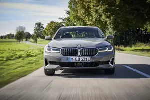 BMW Serie 5 2020 - Nuove foto ufficiali - 60