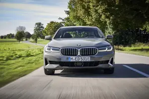 BMW Serie 5 2020 - Nuove foto ufficiali