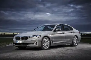 BMW Serie 5 2020 - Nuove foto ufficiali - 43