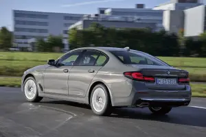 BMW Serie 5 2020 - Nuove foto ufficiali