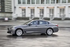 BMW Serie 5 2020 - Nuove foto ufficiali