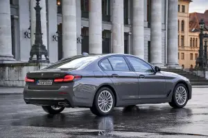 BMW Serie 5 2020 - Nuove foto ufficiali
