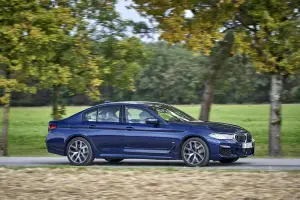 BMW Serie 5 2020 - Nuove foto ufficiali
