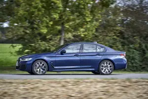 BMW Serie 5 2020 - Nuove foto ufficiali