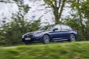 BMW Serie 5 2020 - Nuove foto ufficiali