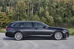 BMW Serie 5 2020 - Nuove foto ufficiali