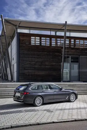 BMW Serie 5 2020 - Nuove foto ufficiali