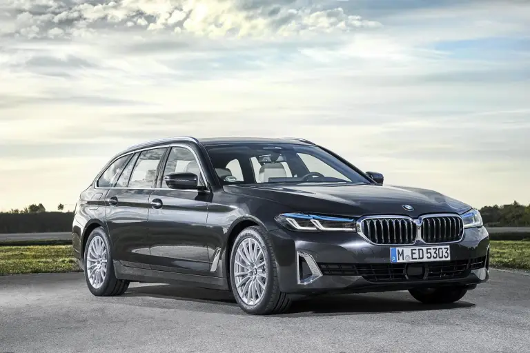 BMW Serie 5 2020 - Nuove foto ufficiali - 4