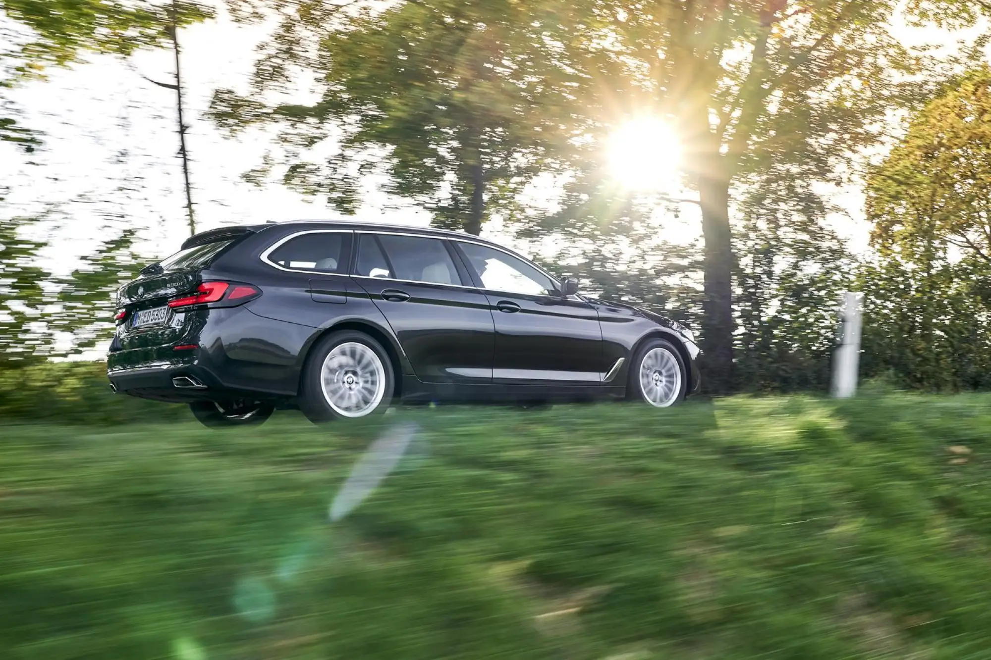 BMW Serie 5 2020 - Nuove foto ufficiali - 33