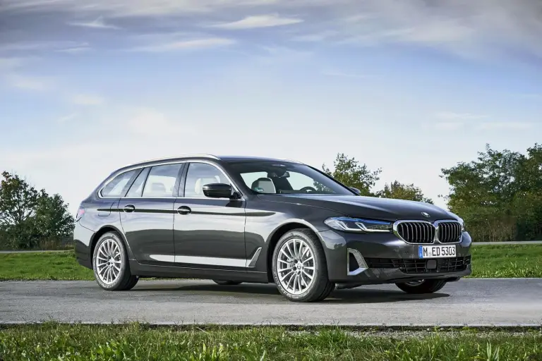BMW Serie 5 2020 - Nuove foto ufficiali - 7