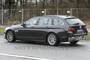 BMW Serie 5 facelift - Foto spia 16-04-2013 - 4