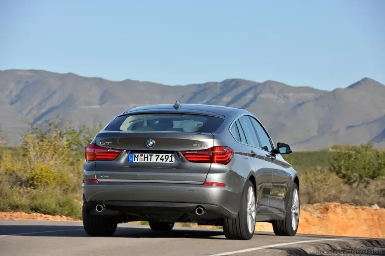 BMW Serie 5 Gran Turismo - 2014 - 36