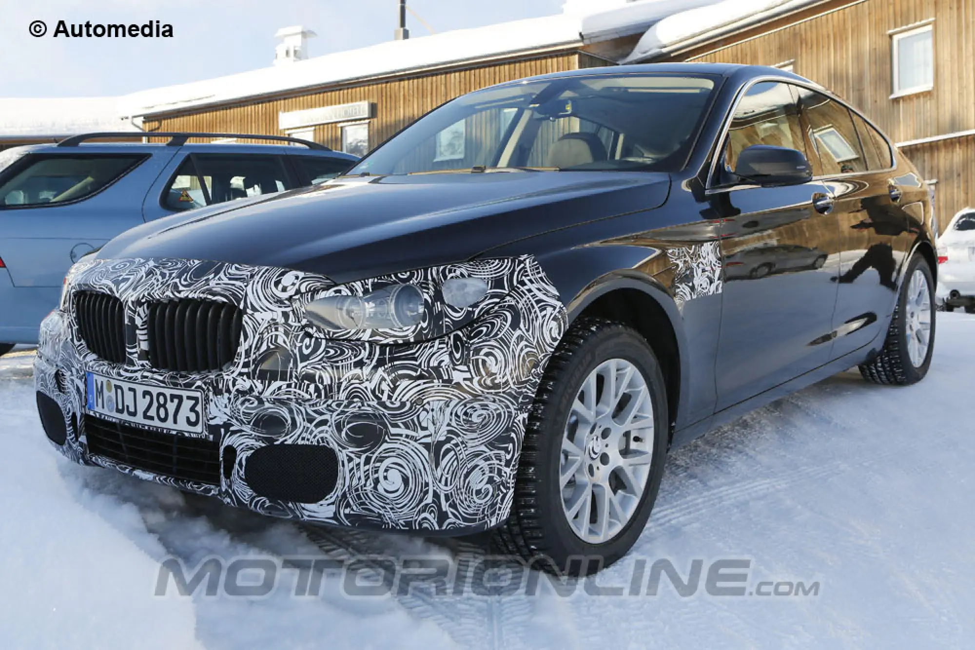 BMW Serie 5 GT 2014 - Foto spia 09-02-2013 - 2