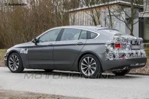 BMW Serie 5 GT 2015 - Foto spia 15-04-2013 - 3