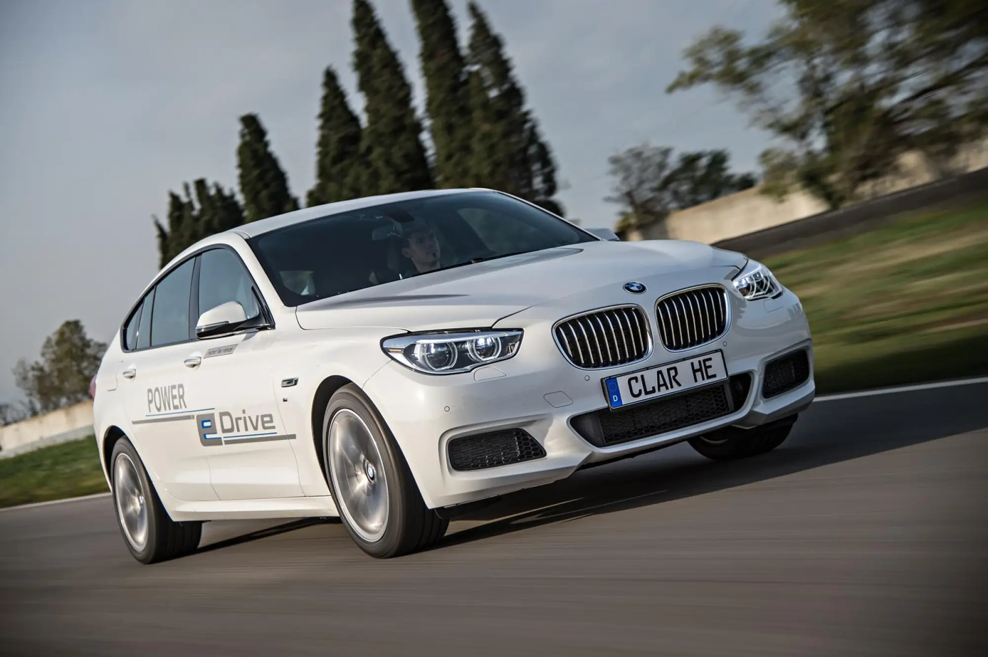 BMW Serie 5 GT eDrive - 14