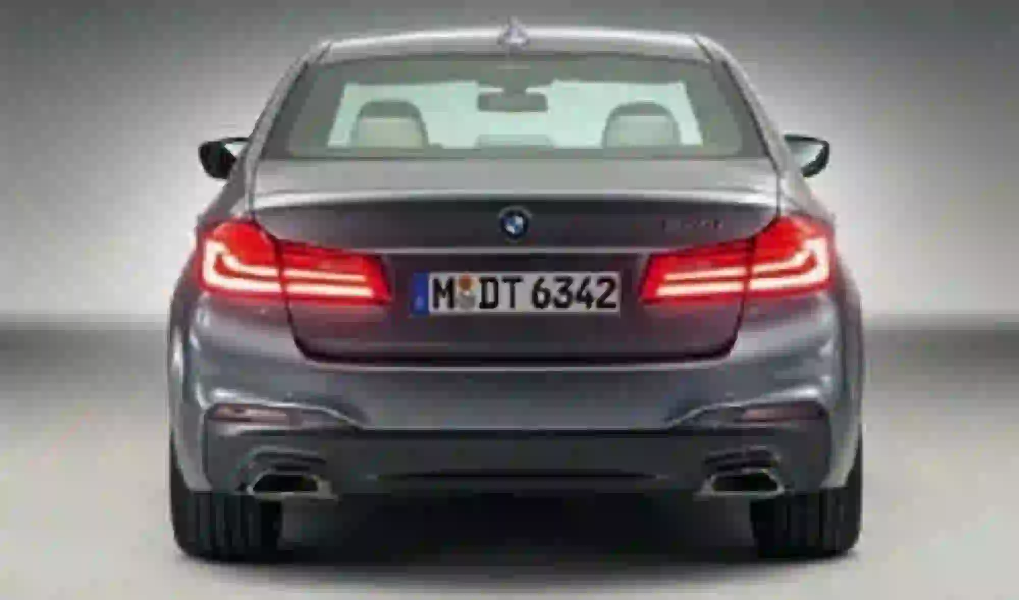 BMW Serie 5 MY 2017 - Foto web - 3